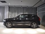 Volvo XC60 2,0 B4 AWD R-Design tažné. - náhled 1
