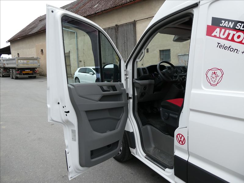 Volkswagen Crafter 2,0 TDi 103kW DPH,serviska,ČR - fotka 30 z 50