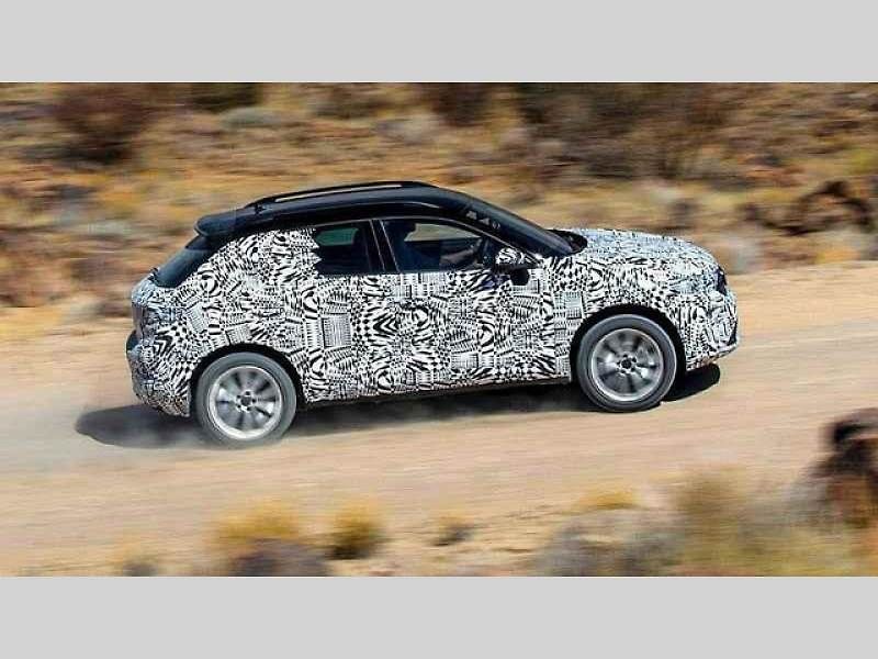 Maskovaný prototyp Volkswagenu T-ROC.