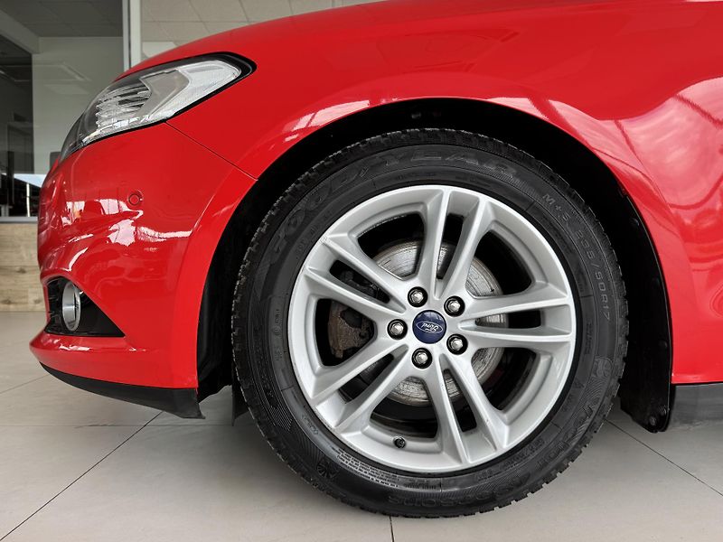 Ford Mondeo 2,0TDCi AUT*Titanium*Tažné - fotka 32 z 33