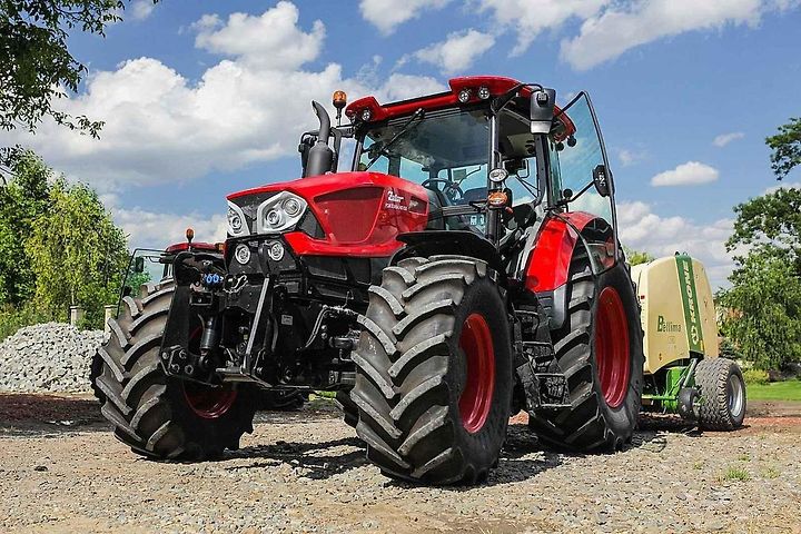 Zetor Forterra.