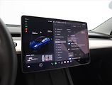 Tesla Model 3 (2021) Std Range Plus 55kWh, SoH 85% - náhled 27