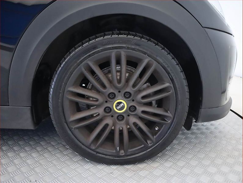 Mini Ostatní (2021) Cooper SE 32 kWh, SoH 96% - fotka 15 z 22