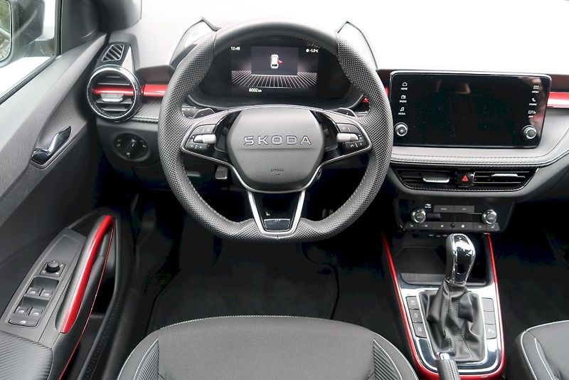 Škoda Fabia (2025) Monte Carlo 1,0 TSi / 85 kW DS - fotka 7 z 31
