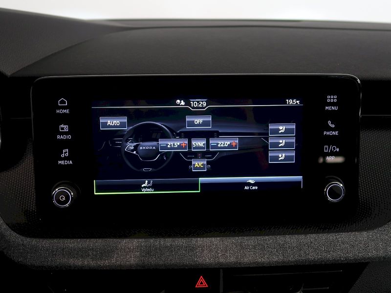 Škoda Scala (2025) SELECTION 1.0TSI 85KW - fotka 29 z 38