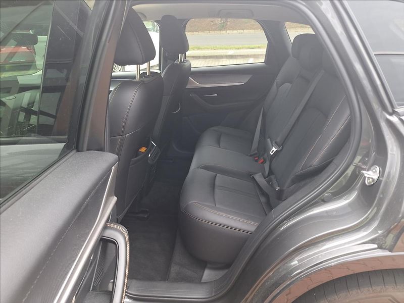 Mazda CX-60 3.3 D 254k AWD AT8 HOMURA COSO - fotka 7 z 14