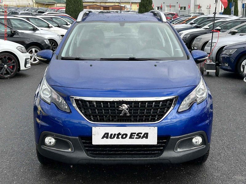 Peugeot 2008 (2019) 1.2PT - fotka 2 z 18
