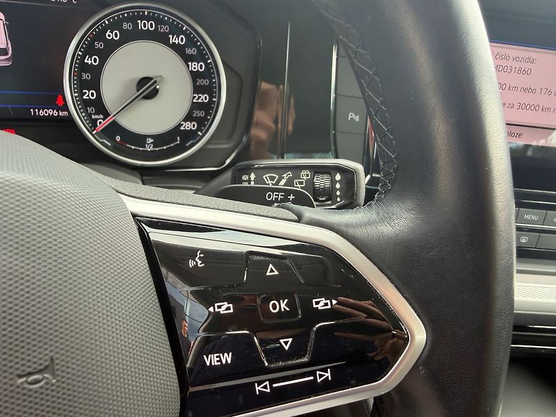 Volkswagen Touareg Basic  3,0TDI 170kW Tažné - fotka 7 z 17