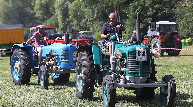Hlavní sezona populárních akcí, v nichž hraje hlavní roli zemědělská technika, tedy traktoriád, se pomalu, ale jistě blíží. Akce jsoudivácky hojně navštěvované.