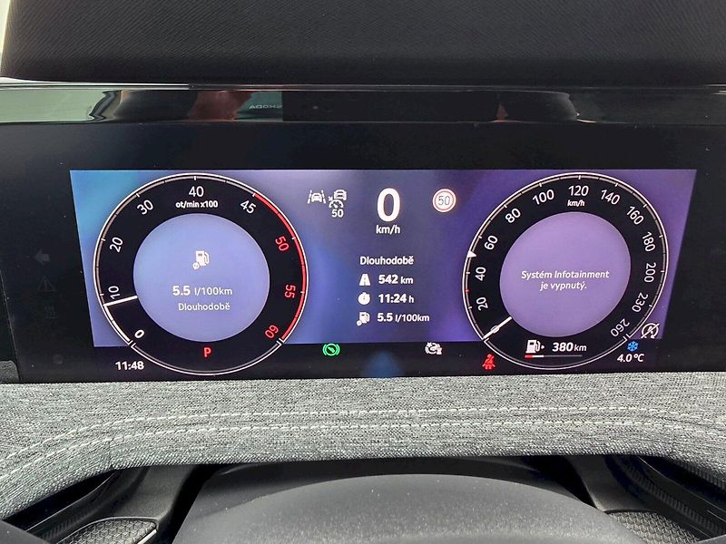 Škoda Superb (2024) 2,0TDI 110KW DSG SELECTION - fotka 7 z 33