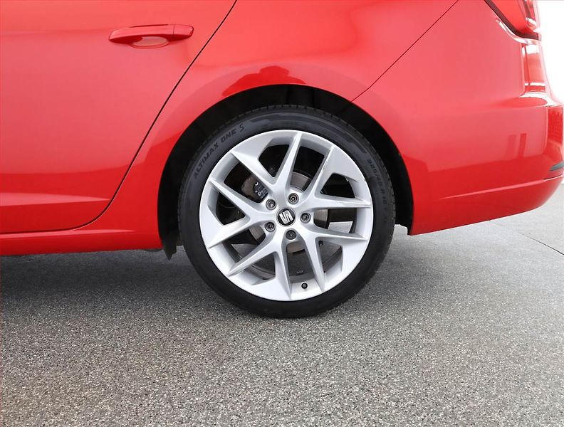Seat Leon (2015) 1.4 TSI, Kůže, Tempomat - fotka 18 z 18