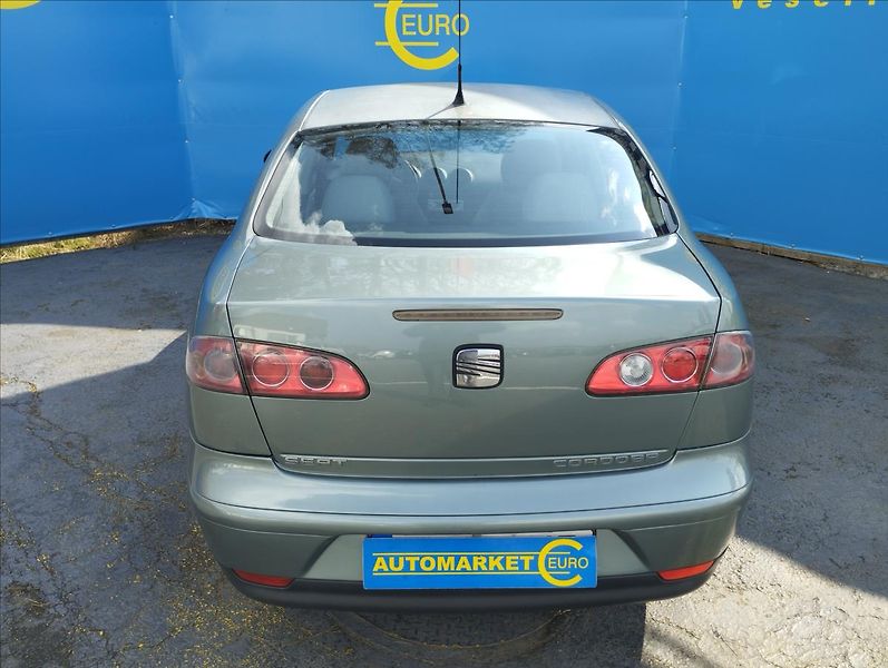 Seat Cordoba 1,4 - fotka 5 z 14