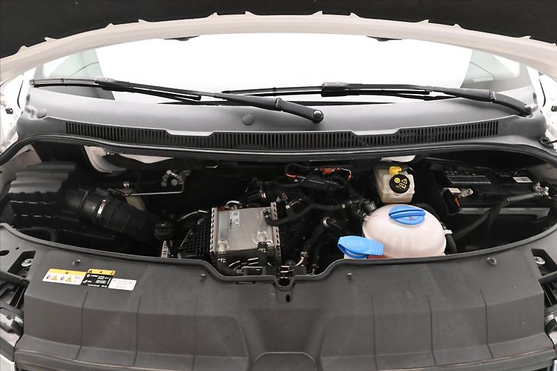 Volkswagen Transporter 2,0 TDI 110 kW DSG Long Záruka - fotka 9 z 29
