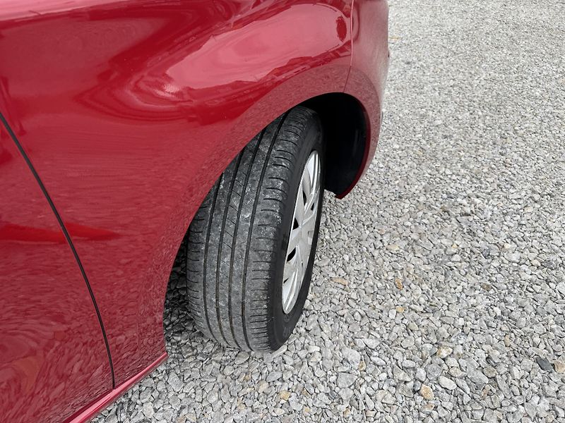 Citroën C4 Picasso (2014) 1.6VTi. rezervace - fotka 29 z 42