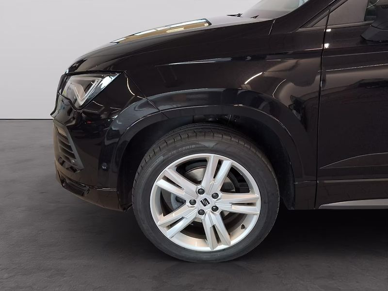 Seat Ateca 1.5 TSI DSG FR Kamera ACC LED - fotka 6 z 19