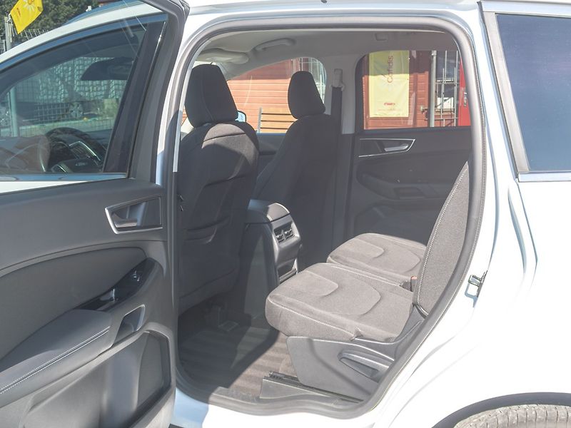 Ford S-MAX (2017) ČR 2.0D 110KW 1maj – NAVIGACE - fotka 41 z 53