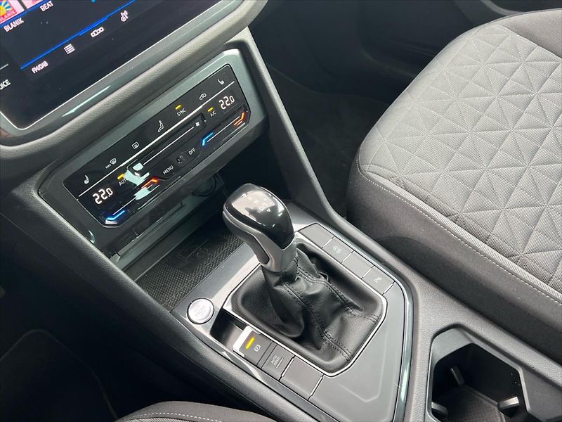 Volkswagen Tiguan 2,0 TDi 110kW 7DSG LIFE - fotka 18 z 27