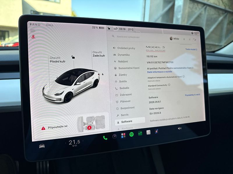 Tesla Model 3 Performance - fotka 24 z 39