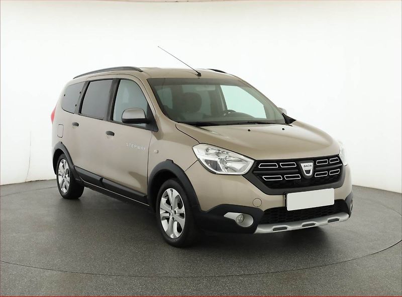 Dacia Lodgy (2020) Stepway 1.3 TCe, 7 míst - fotografie inzerátu