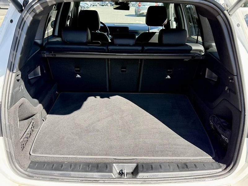 Mercedes-Benz GLB (2025) 200 d 4MATIC - fotka 9 z 45