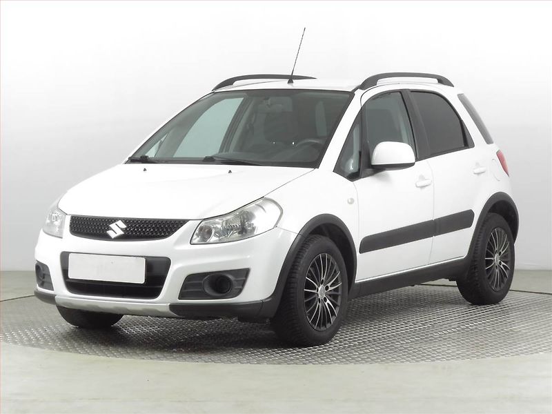 Suzuki SX4 (2011) 1.6 VVT, Serv.kniha - fotka 2 z 15