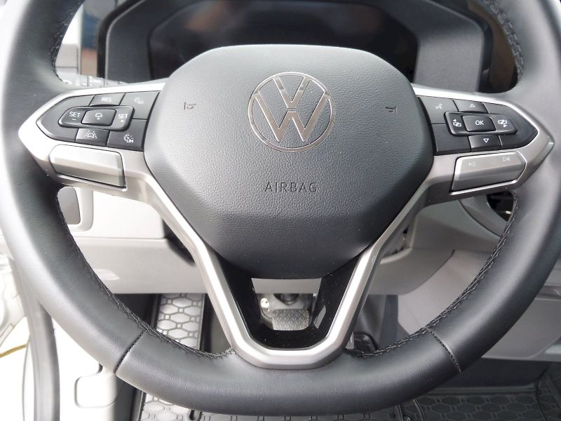 Volkswagen Caravelle (2026) Style DR 2,0 TDI 125kW 8AUT 4M - fotka 10 z 30