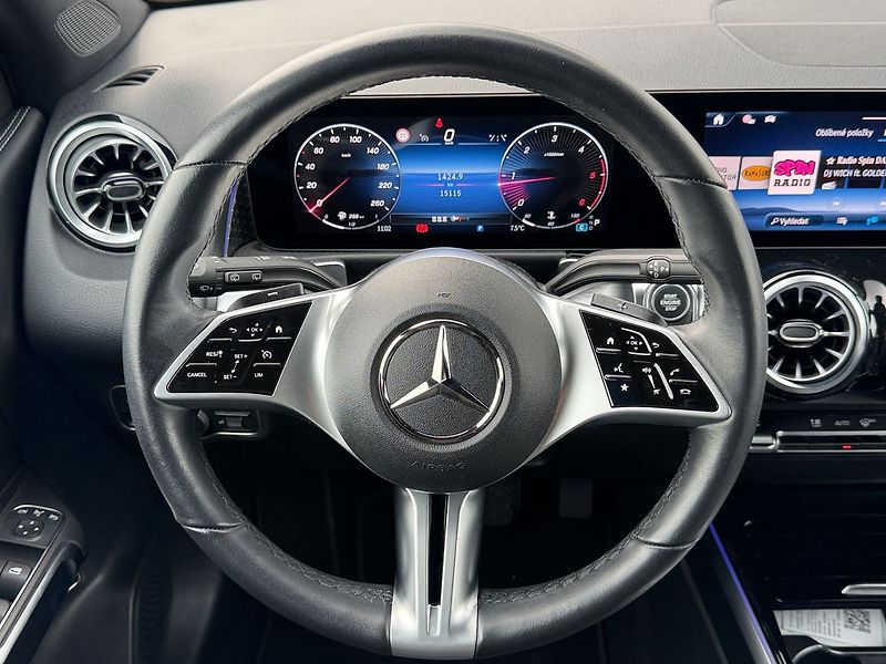 Mercedes-Benz GLB 200 d 4MATIC Progressive E - fotka 18 z 34