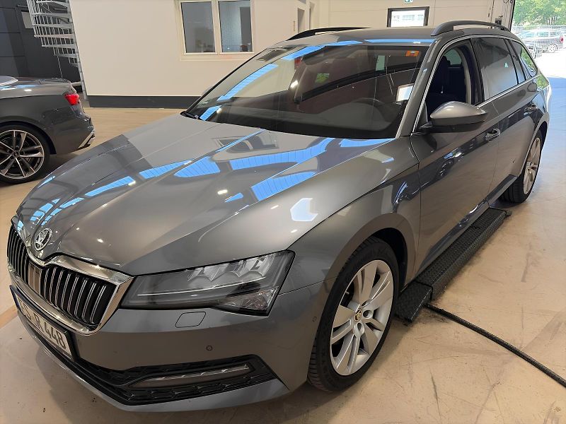 Škoda Superb 2.0TDI DSG 110kW ACC LED DPH - fotografie inzerátu