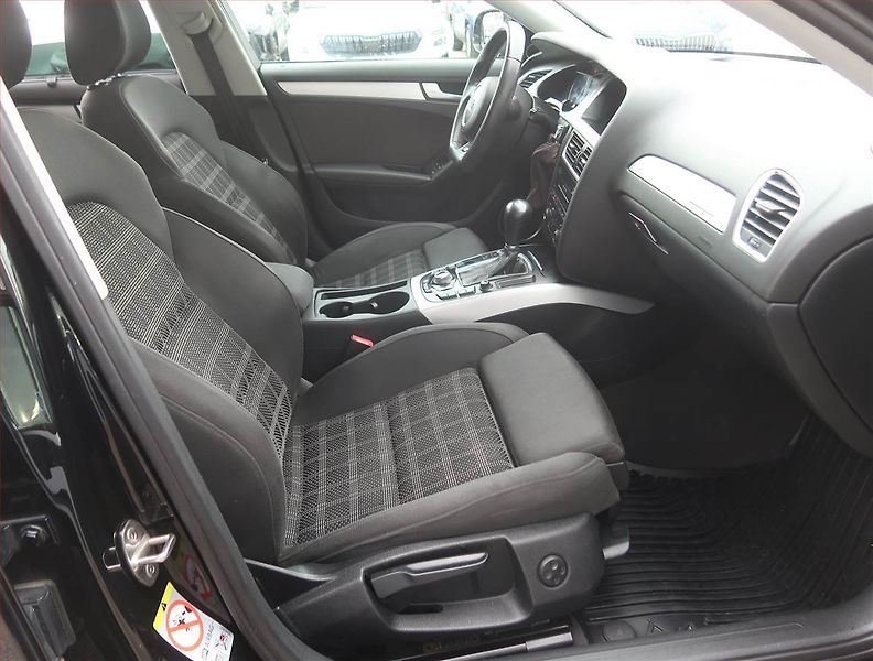 Audi A4 (2010) 3.0 TDI, 4X4, Automat - fotka 9 z 19
