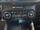 Ford Focus ST-Line 1.5 EcoBoost 150k aut  - náhled 20