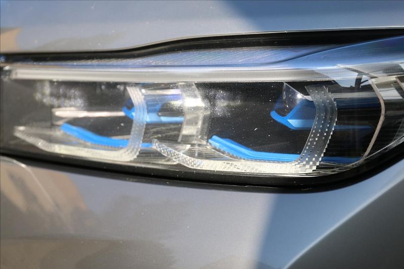 BMW Řada 7 3,0 750LD XDRIVE, ČR, DPH - fotka 14 z 74