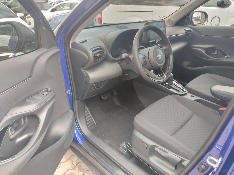 Toyota Yaris Cross (2026) 1.5 FHEV Comfort Winter - fotka 6 z 13