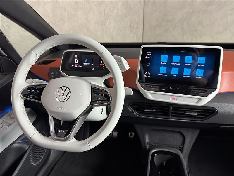 Volkswagen ID.3 Pro 1st Edition IQ Light ACC - fotka 20 z 49