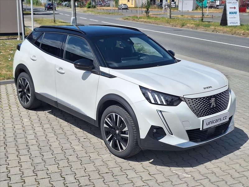 Peugeot 2008 0,0 e  GT ČR 1maj nehavarováno - fotka 8 z 15