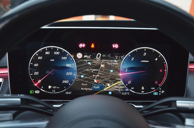 Mercedes-Benz Třídy S (2021) S 400d 4Matic AMG / ZÁRUKA - fotka 34 z 53