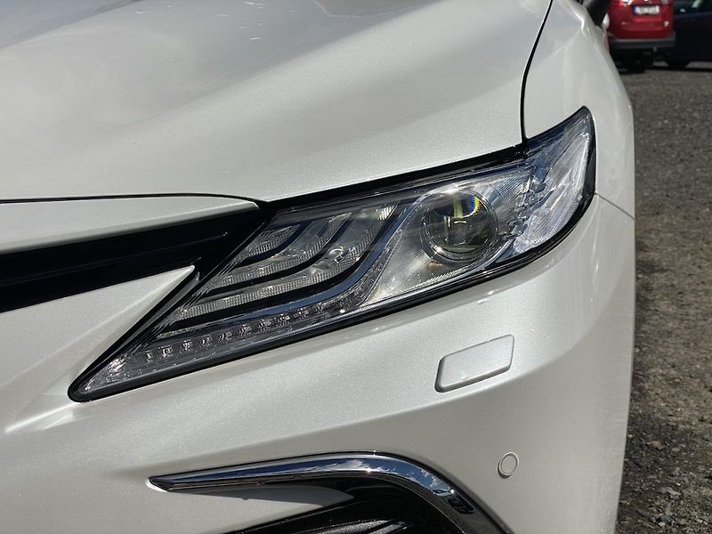 Toyota Camry 2.5HSD, ČR-1m, Executive, navi - fotka 8 z 32