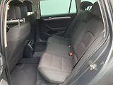 Volkswagen Passat (2015) 1.6TDi, Comfortline, DSG - náhled 10