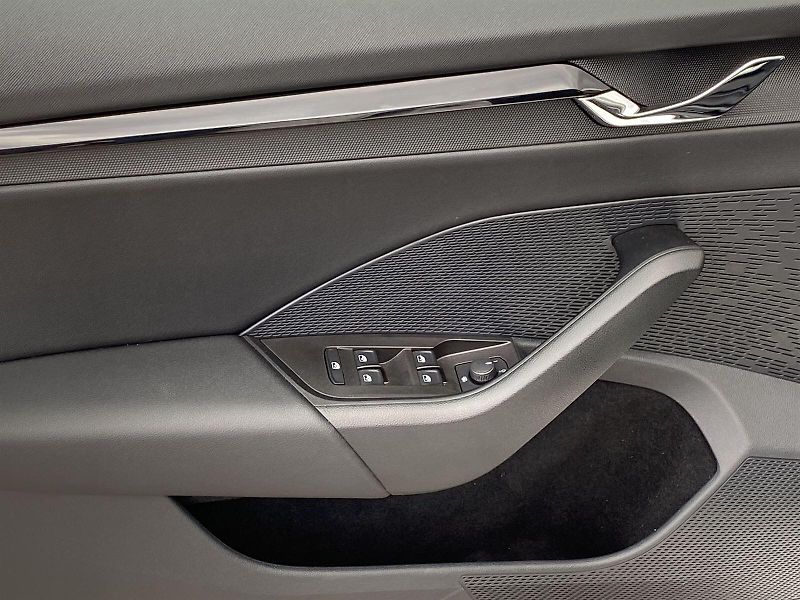Škoda Octavia (2024) 1.5 TSI Ambition+ - fotka 24 z 34