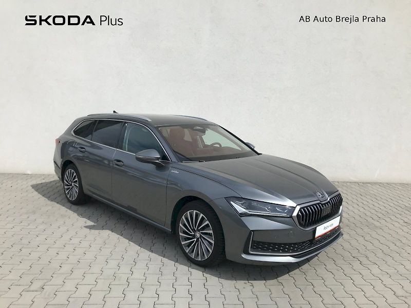 Škoda Superb (2024) COMBI L K TD 142/2.0 A7A - fotka 23 z 26