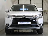 Mitsubishi Outlander 2,3 DI-D 110kW 4x4 7-míst ČR - náhled 1