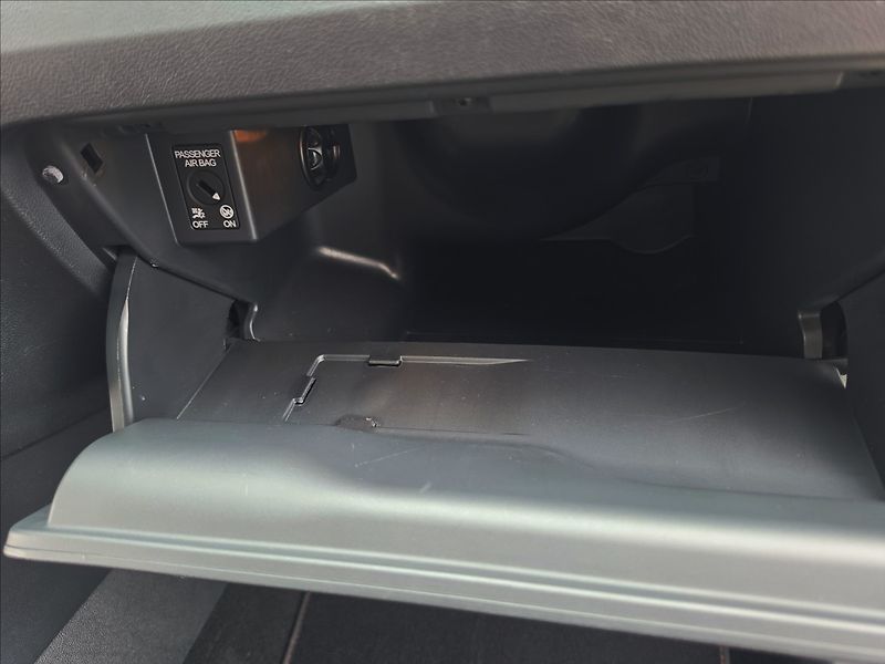 Škoda Rapid 1,2 TSi 77KW Monte Carlo ALU - fotka 33 z 42