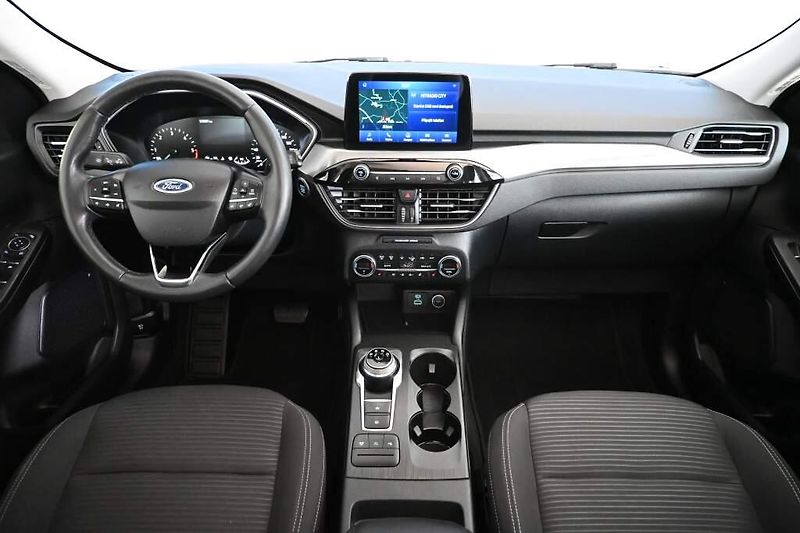 Ford Kuga (2020) 2.0 140 KW 4x4 8AT ECOBLUE TIT - fotka 12 z 31