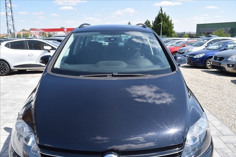 Volkswagen Golf Plus 1,4 i 59KW VÝHŘEV NAVI ALU - fotka 3 z 46