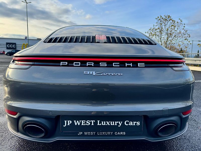 Porsche 911 (2020) Approved BOSE Střecha 20/21