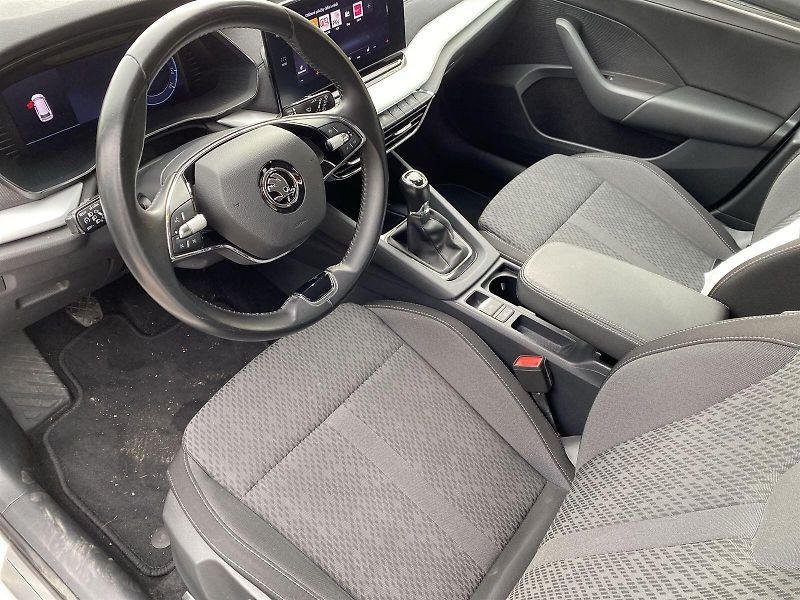 Škoda Octavia (2022) Combi 1.5 TSI Style - fotka 6 z 36