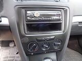 Škoda Octavia 1,6 MPI - náhled 8