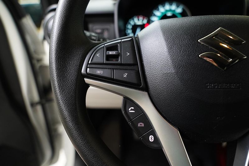 Suzuki Ignis - fotka 14 z 22