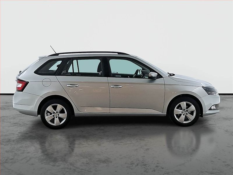 Škoda Fabia (2015) Style 1.2 TSI, Park. senzory - fotka 6 z 14