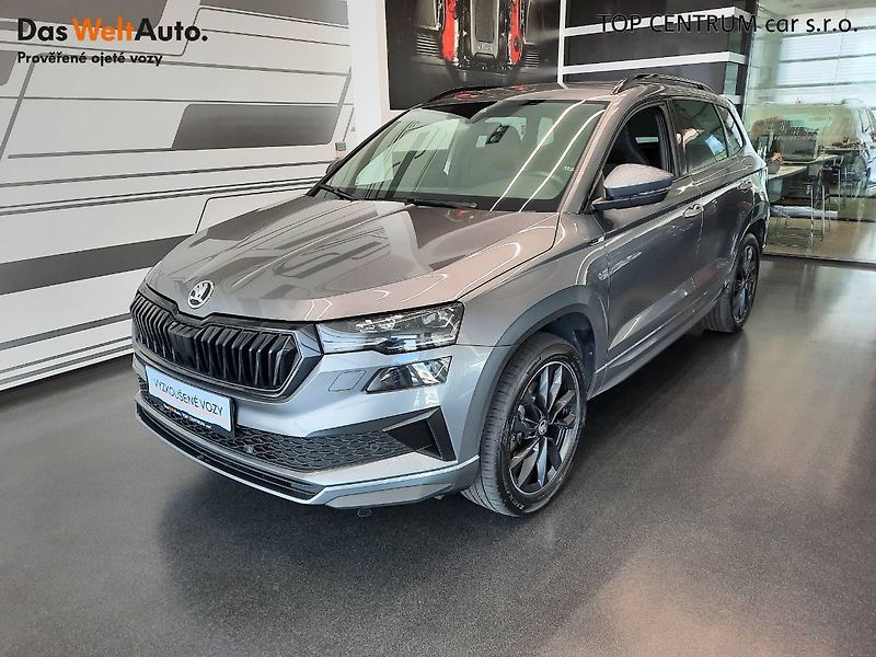 Škoda Karoq (2023) Sportline 2.0 TDI 4x4 (110kW/1 - fotka 1 z 30