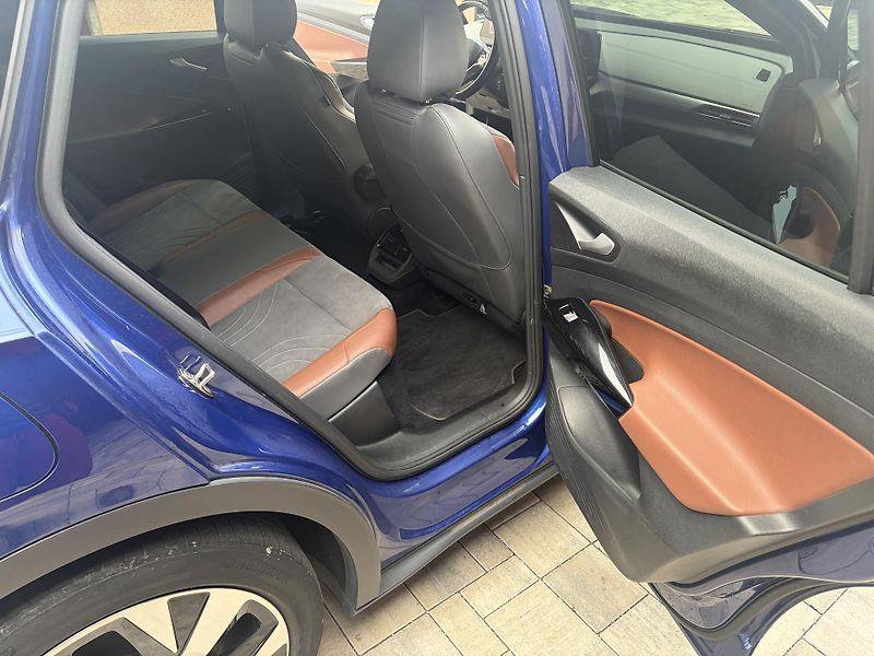 Volkswagen ID.4 (2020) 1st. 77kwh, SOH 93%, tazne - fotka 11 z 13